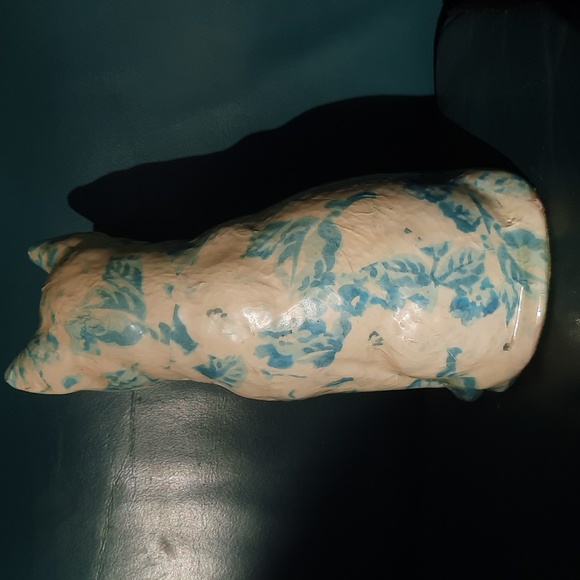 Vintage Decoupage heavy Blue and Cream coloured sitting Cat Figurine handmade - Picture 6 of 8